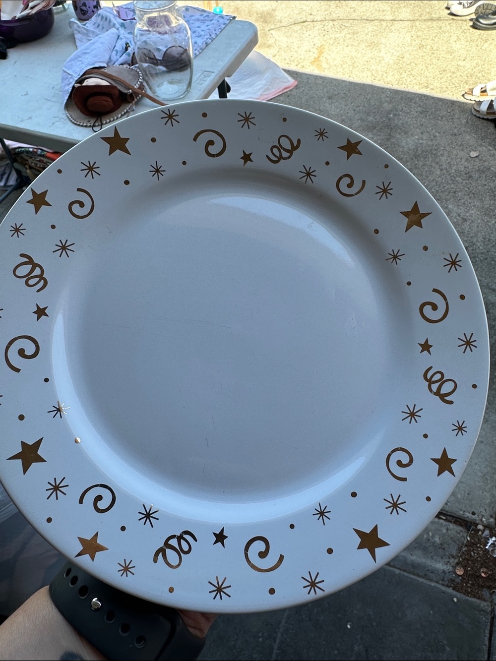 White Dinner Plate with Gold Star & Swirl Pattern - Home Dining set of 4